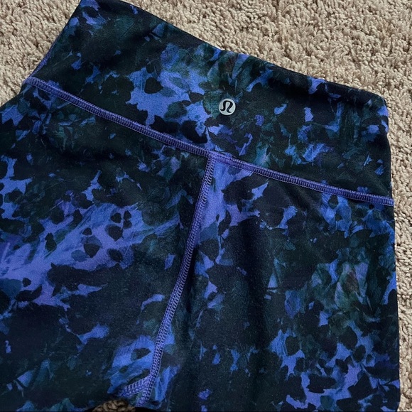 Lulu lemon leggings - Picture 4 of 5